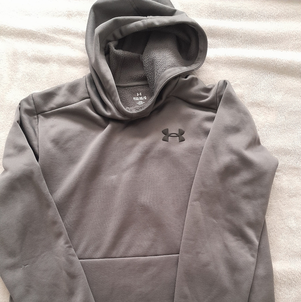 Boys Under Armour grey fleece lined  hoodie YLarge